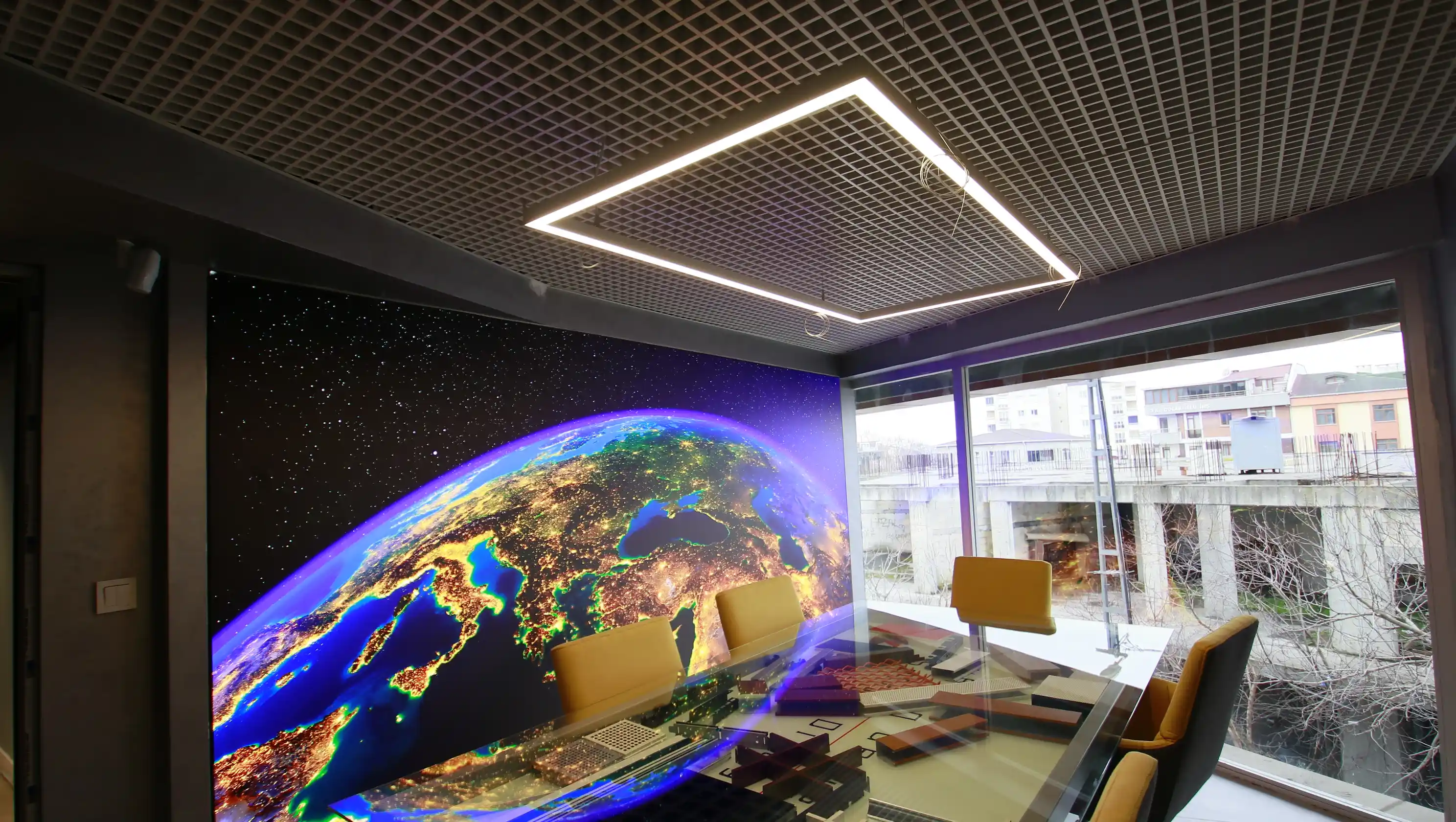 T10-kendinden-tasiyicili-petek-asma-tavan