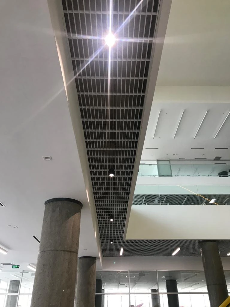 Deltaline-petek-asma-tavan