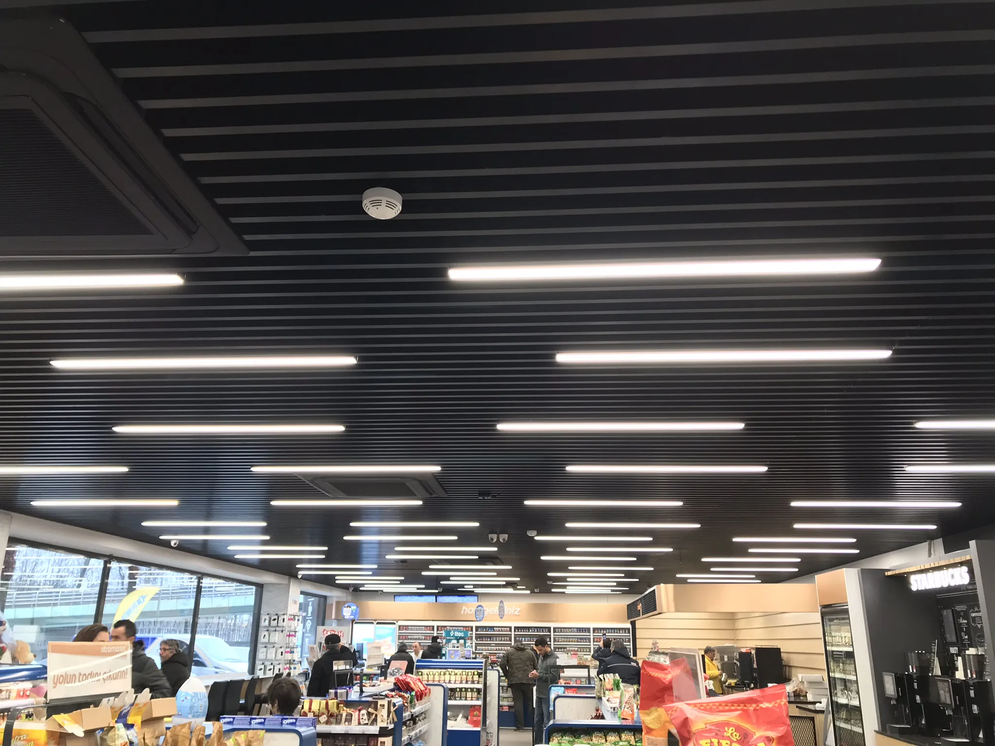 Opet-baffle-asma-tavan