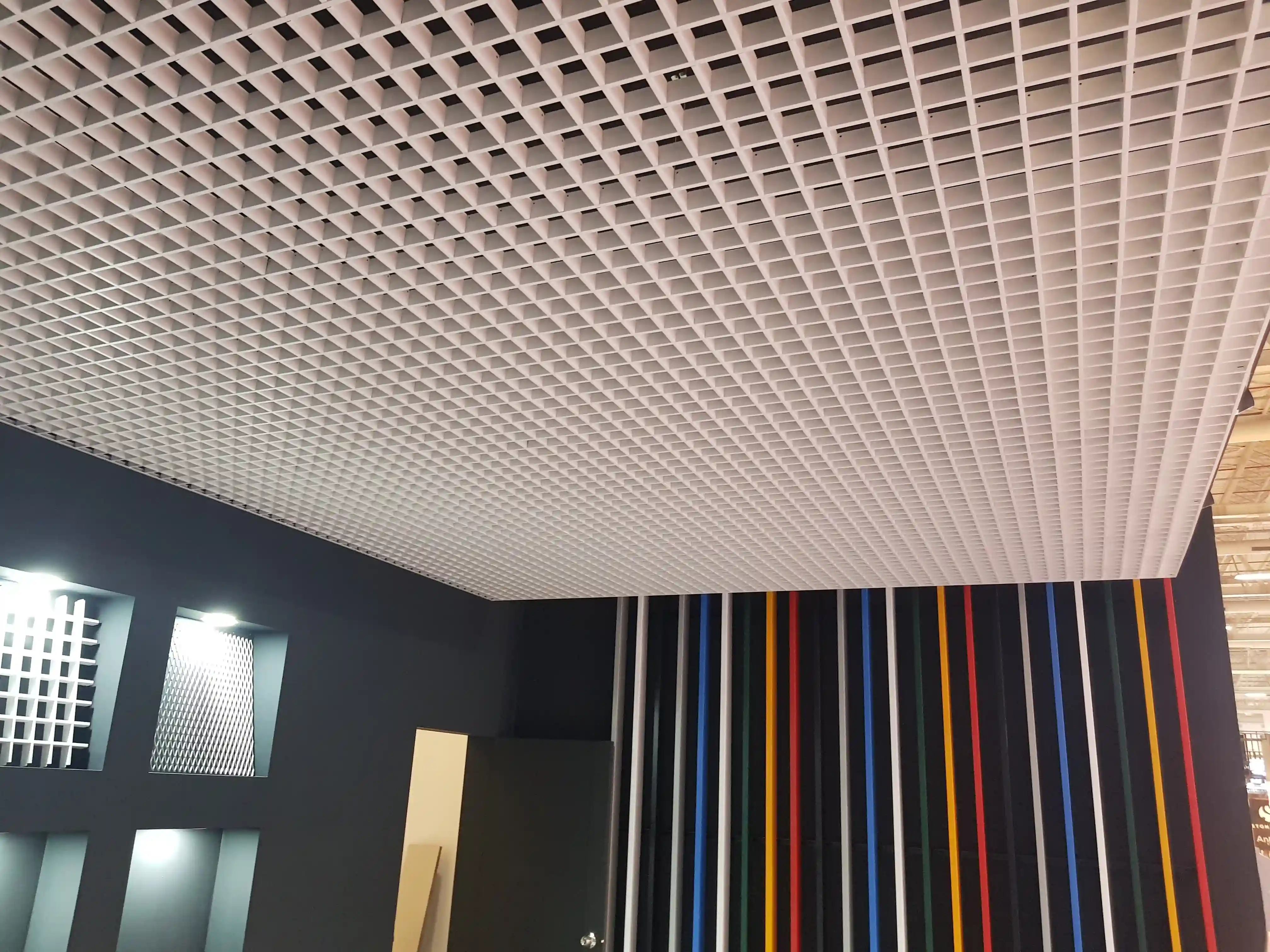 T15-tasiyicili-petek-asma-tavan