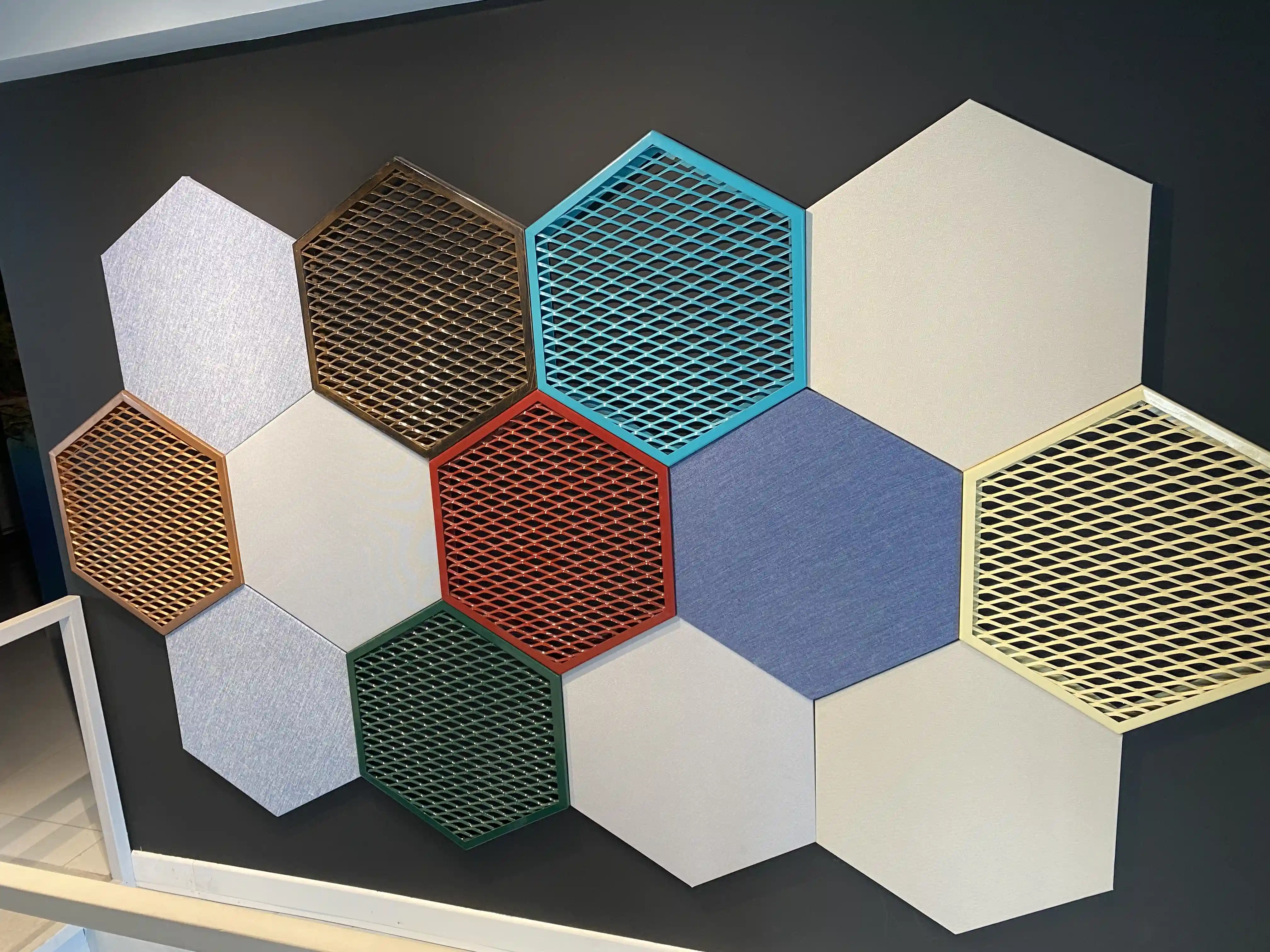 Kumas-kapli-akustik-asma-tavan